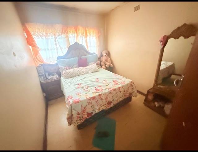 3 BEDROOM HOUSE FOR SALE IN VANDERBIJLPARK CW 5